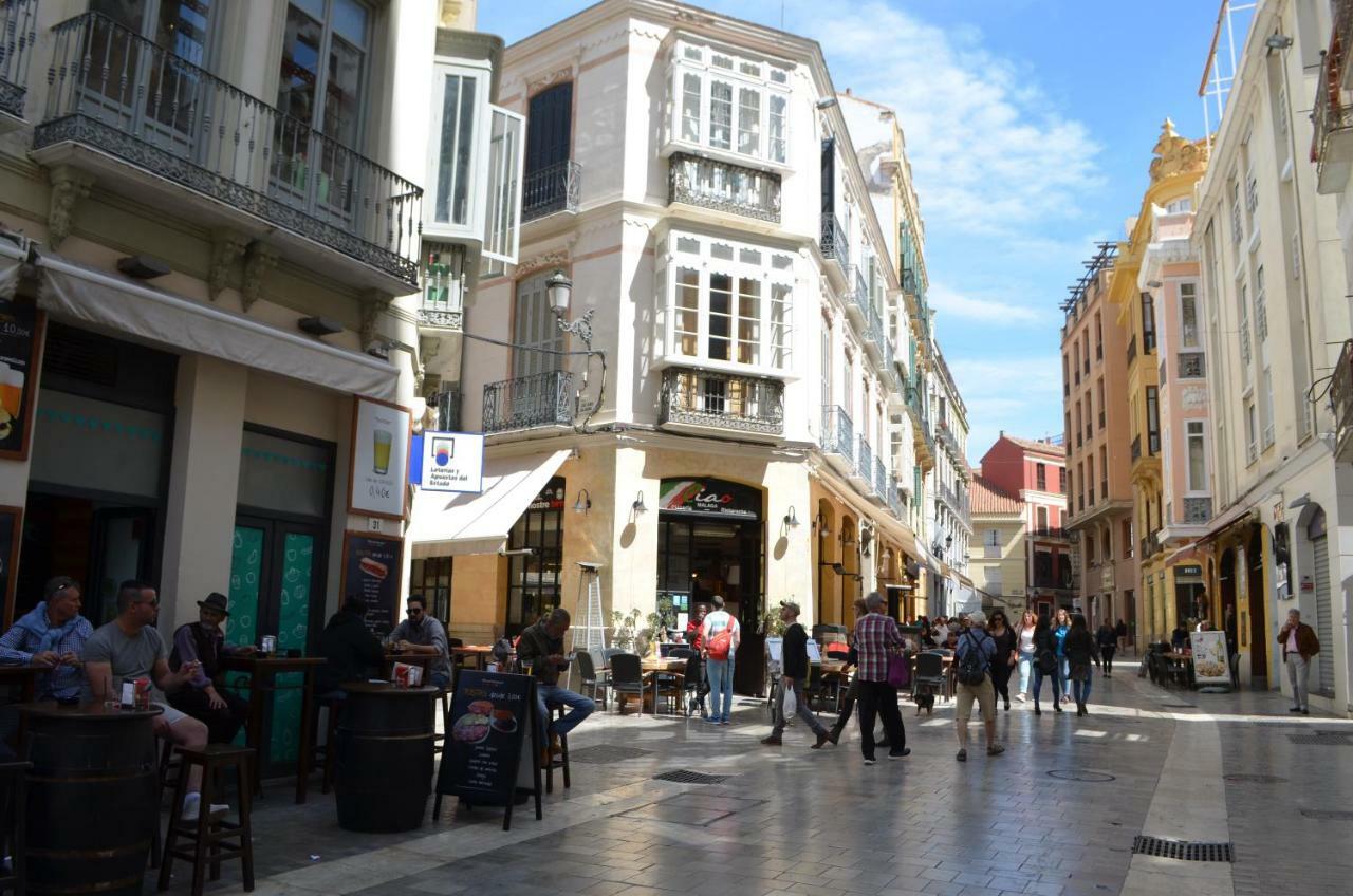 Homely Malaga Plaza Montano Málaga Exterior foto